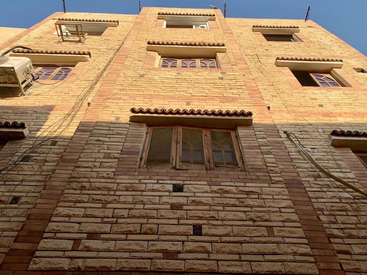 Privatunterkunft Merit Pyramids View *